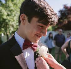 Candlelight vigil shines light