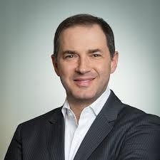 Wayne Carman, Plastic Surgeon