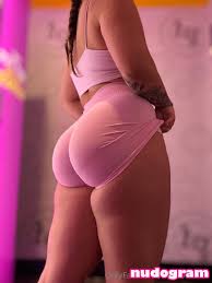 Bella Blessed (DivineGoddessBellaB on Reddit)  thebellablessed Гола  изтичане OnlyFans снимка 9 - Nudogram v2.1