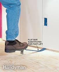 That leaves only one seam along the middle. How To Hang Drywall Like A Pro Diy Family Handyman