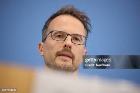 116 General Clinical Research Center Stock Photos, High-Res Pictures, and  Images