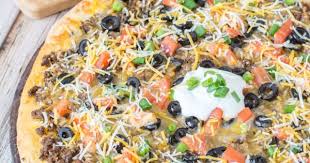 Spelt Pizza Crust Recipe With Spicy Marinara Sauce My Natural Family Recipe Clean Eating Tacos Main Dish Recipes Clean Eating Taco Pizza