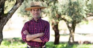 A nova edição, que volta a ser apresentada por andreia rodrigues, promete descobrir o amor e apaixonar os portugueses. Quem Quer Casar Com Agricultora