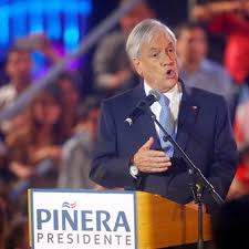 El presidente chileno, sebastián piñera, votó en las elecciones primarias. Elecciones Primarias En Chile Para Definir Los Candidatos A La Presidencia