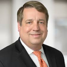 For more than 30 years, Sarah Walls' depth and decades of experience  assisted clients about how best to maximize the use of their properties and  natural resources in light of the constraints