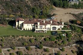 Faith Hill Photostream Celebrity Houses Outside House Colors Malibu Homes