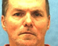 Florida man posed as Ku Klux Klan hit man to snare prison workers