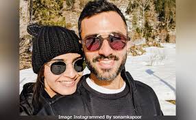 Sonam Kapoor To Husband Anand Ahuja On His Birthday You Make My World Better Sonam Kapoor Bollywood Celebrities Diva Fashion
