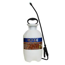 Woodrx 2 Gal Ultra Cedar Transparent Wood Stain Sealer With Pump Sprayer Fan Tip 625097 The Home Depot