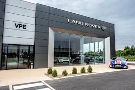 Alucobondeurope Car Showroom Architecture Alucobond Retail Facade