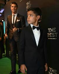 Cristiano ronaldo jr mother's name is big secret for everybody some rumors that russian supermodel irina shayk is mother of jr ronaldo because ronaldo dated him that time but in a. Cristiano Ronaldo And Junior Fussball Roxx