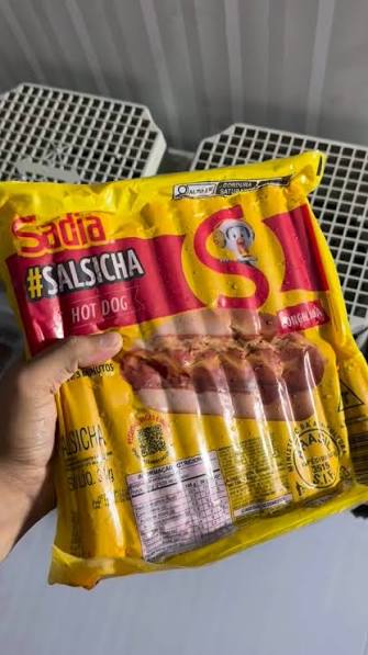 Promoção salsicha sadia 3kg apenas 18,00🔥🔥