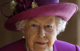 Born 21 april 1926) is queen of the united kingdom and 15 other commonwealth realms. La Reine Elisabeth Ii Fete Ses 94 Ans Dans La Discretion Le Devoir