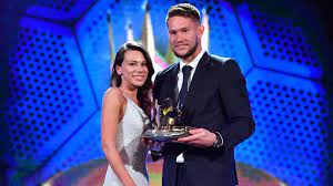 Tomáš vaclík a martina vaclíková žijí ve španělsku. Euro 2021 Tomas Vaclik Ma Oporu V Manzelce Martine Extra Cz