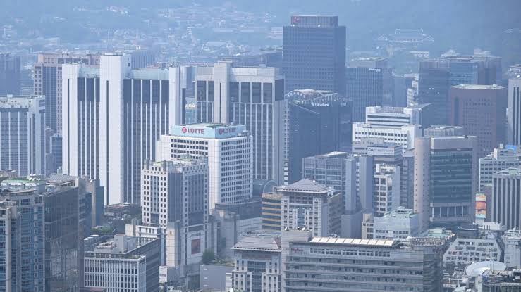 South Korea plans new chip cluster as AI boom strains capacity - Nikkei Asia
