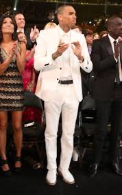 Pop singer rihanna recently announced she's back together with recording artist chris brown, after an abusive relationship and public breakup. Chris Brown Applauding Rihanna S Performance At The Grammy S Via Chrisbrownzone Chris Brown Outfits Breezy Chris Brown Chris Brown Pictures