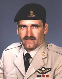 Le LGen, L'Honorable Roméo A. Dallaire OC, CMM, MSC, CD (Ret'd), BSc (1946-  )