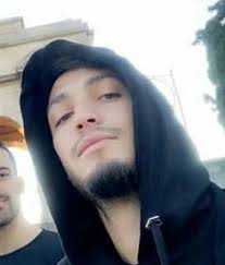 Ramy bensebaini, né le à constantine, est un footballeur international algérien, évoluant actuellement au poste de défenseur dans l'équipe du borussia mönchengladbach. 26 Idees De Ramy Bensebaini Alger Algerie Foot Joueur