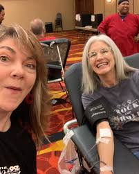 Ronni Hunter 99.7 The Blitz