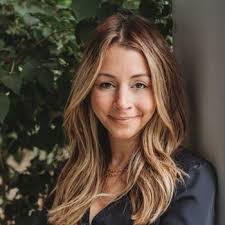 Michelle Felder's Instagram, Twitter & Facebook