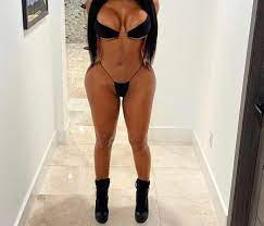 Make me your favorite dominican stripper when you visit TAMPA FL🫶🏽 :  rlatinas