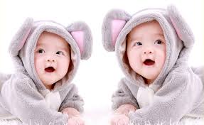 3 000+ vecteurs, photos et fichiers psd. Enceinte De Jumeaux Quelles Particularites Babyfrance Com