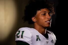 Trey Wagner's Instagram, Twitter & Facebook