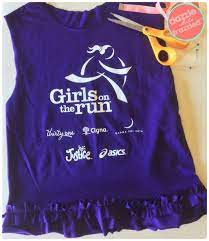 How To Easily And Quickly Turn A Race T Shirt Into A Muscle Tank Top Fun Girls On The Run Craft Team Id Running Shirts Recycled T Shirts Diy Clothes Refashion