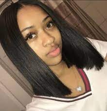 Sew In Weave Hairstyles For Black Women Short Shoulder Length With Middle Part Sew In Weave Hairstyles Shoulder Hair Braided Hairstyles For Black Women