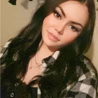 Amanda Gleason's Instagram, Twitter & Facebook