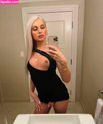 TS MARA / Tsmissmara / marabeencroft Nude Leaked OnlyFans Photo #17 -  Fapello