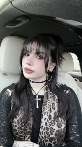 Bailey Kuhn Pretty Little Fizz