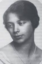 Women Psychoanalysts in Great Britain