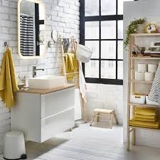 Il doit permettre de se préparer souvent au même moment. Salle De Bain Contemporaine Parement Mural En Briques Ikea Meuble Salle De Bain Ikea Meuble Colonne Salle De Bain Meuble Sous Lavabo
