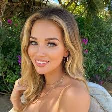 Katherine Daniel's Instagram, Twitter & Facebook