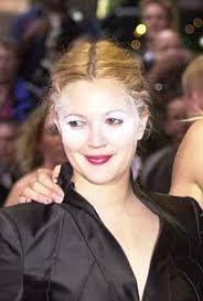 Why Are So Many Celebs Wearing Visible White Powder Celebrity Makeup Celebs Red Carpet Makeup