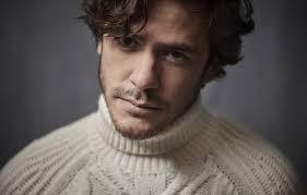 Born to an italian father and english mother, savoretti grew up in london before moving to lugano, a swiss city near. Jack Savoretti Is Singing To Strangers Gigs And Tours News