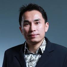 Gordon Tang's Instagram, Twitter & Facebook