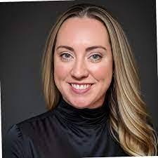 Candice Caputo's Instagram, Twitter & Facebook