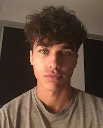 Who Is This Pls Help Erkek Sac Modelleri Ahbaplar Erkek Sac Kesimleri