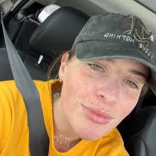 Olivia Wolff (@olivia.wolff) • Threads, Say more