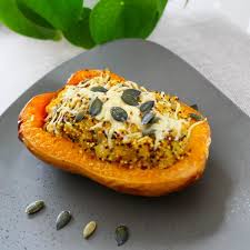 Courge Butternut Farcie Au Quinoa Et Curry Les Recettes De Julie Gri Recette Butternut Farcie Courge Butternut Recette Courge