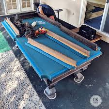 1970s Commodore Pool Table In Yorba Linda This Table Is An 8 Foot With A One Piece Slate The Rails And Leather Pockets Are Sho Pool Table Play Pool Billiards