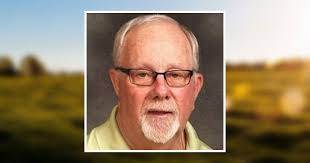 Alex Pahl's Instagram, Twitter & Facebook