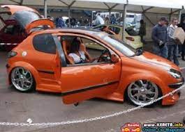 Peugeot 206 adalah sebuah kereta yang hebat pada masa itu dan sangat banyak di kalangan jika wanita itu berada di belakang roda kereta perancis ini, ia penuh dengan masalah besar bagi enjin yang disediakan untuk julat peugeot 206 dari 1.1 hingga 60 hp. Peugeot Naza 206 Bestari Problems