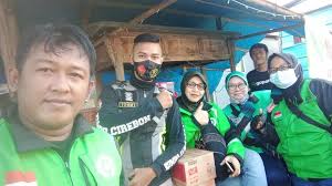Jumat, 11 juni 2021 06:29 wib tweet Kisah Istri Mantan Kepala Dinas Di Kota Cirebon Jadi Driver Ojol Lemas Tiba Tiba Viral Radarcirebon Com