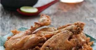 Restoran Ayam Ini Sekarang Ada Dua Versi Yaitu Suharti Dan Ny Suharti Meski Keduanya Bersaing Menurut Saya Kedua Duanya Resep Ayam Makanan Ayam Goreng