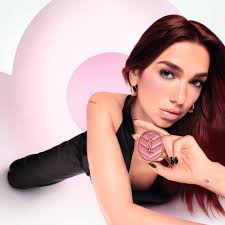 Jennifer Lawrence Has Found This Season's Alternative Pumps