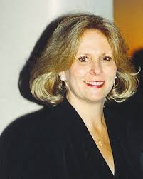 Mary Lynn “Lyn” Edwards Angell (1949-2001)