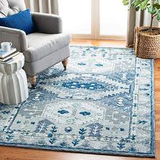 Amazon Com Safavieh Capri Collection Cpr218m Handmade Wool Area Rug 8 X 10 Blue Grey Home Kitc In 2020 Contemporary Wool Rugs Wool Area Rugs Blue Gray Area Rug